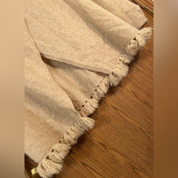 Lilly Pulitzer Alina Cashmere Fringe Cardigan - Picture 5 of 8